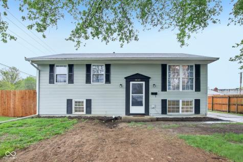 1023 Avalon Lane Chesterfield IN 46017