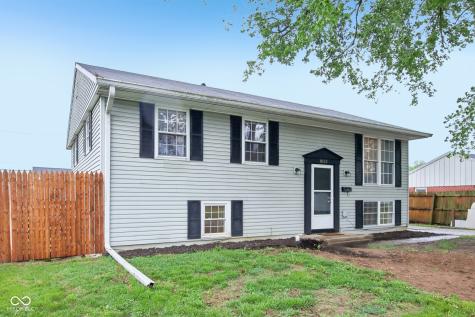 1023 Avalon Lane Chesterfield IN 46017