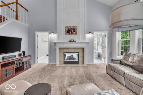 9834 Belcrest Lane Indianapolis IN 46256
