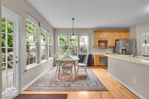 9834 Belcrest Lane Indianapolis IN 46256