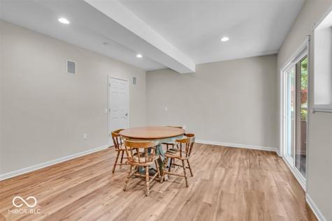9834 Belcrest Lane Indianapolis IN 46256