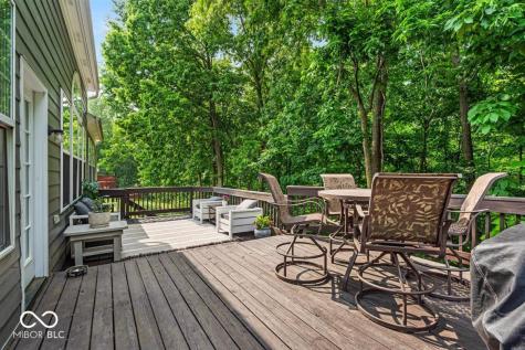 9834 Belcrest Lane Indianapolis IN 46256