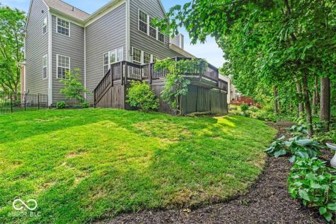 9834 Belcrest Lane Indianapolis IN 46256