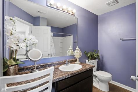 8019 Fisher Bend Drive Indianapolis IN 46239