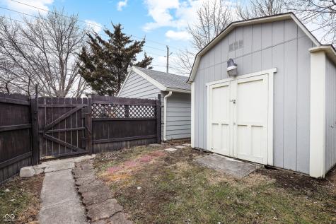 5240 E 10th Street Indianapolis IN 46219