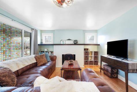 5240 E 10th Street Indianapolis IN 46219