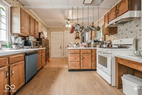 47 S Spencer Avenue Indianapolis IN 46219