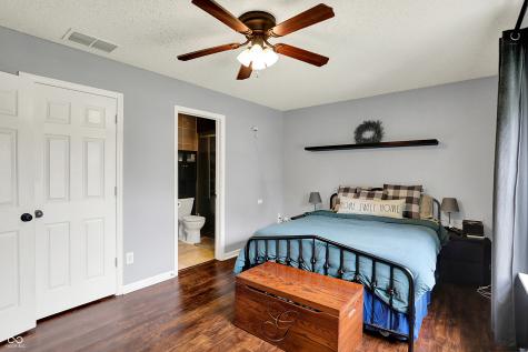 902 Helm Drive Avon IN 46123