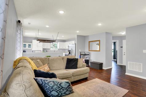 902 Helm Drive Avon IN 46123