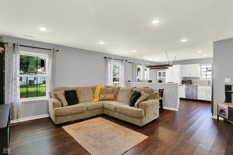902 Helm Drive Avon IN 46123