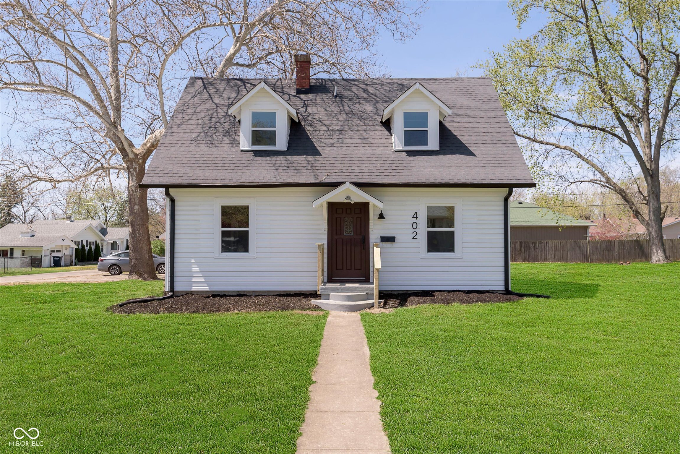 402 N 19th Avenue Beech Grove IN 46107