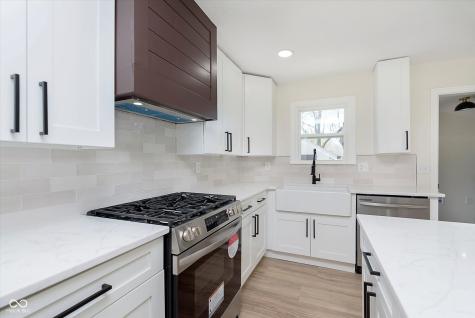 402 N 19th Avenue Beech Grove IN 46107
