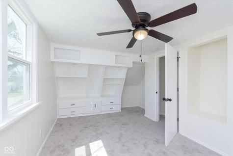 402 N 19th Avenue Beech Grove IN 46107