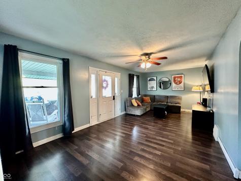 5535 S Walcott Street Indianapolis IN 46227