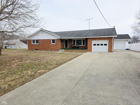 211 Cindy Lane Crothersville IN 47229