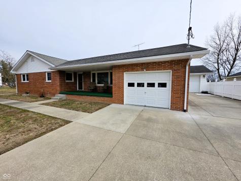 211 Cindy Lane Crothersville IN 47229