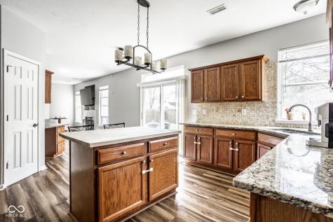 12531 Crystal Pointe Drive Indianapolis IN 46236