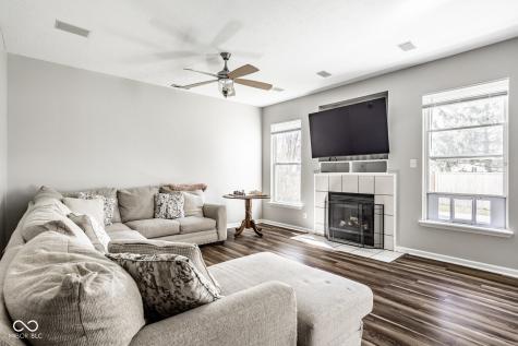 12531 Crystal Pointe Drive Indianapolis IN 46236