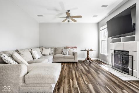 12531 Crystal Pointe Drive Indianapolis IN 46236