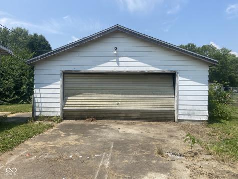 209 Pennsylvania Street Shirley IN 47384