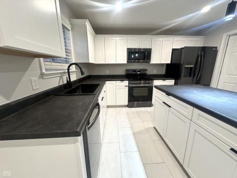 3322 Summer Breeze Circle Indianapolis IN 46239