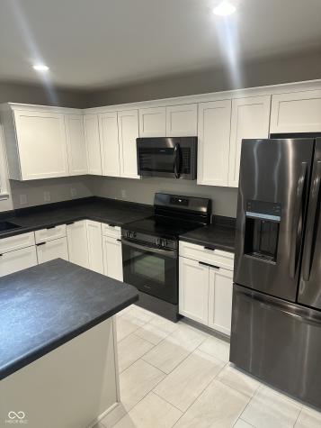 3322 Summer Breeze Circle Indianapolis IN 46239
