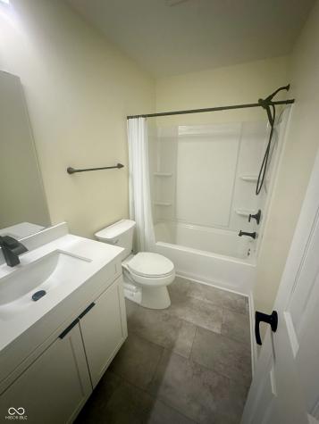 3322 Summer Breeze Circle Indianapolis IN 46239