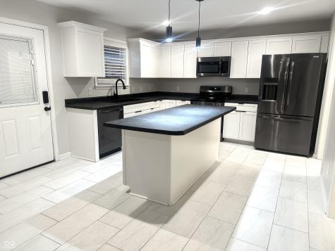 3322 Summer Breeze Circle Indianapolis IN 46239