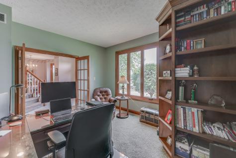 1815 Rooses Lane Indianapolis IN 46217