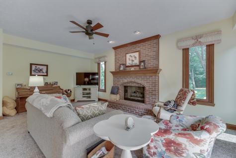 1815 Rooses Lane Indianapolis IN 46217