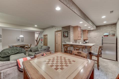 1815 Rooses Lane Indianapolis IN 46217