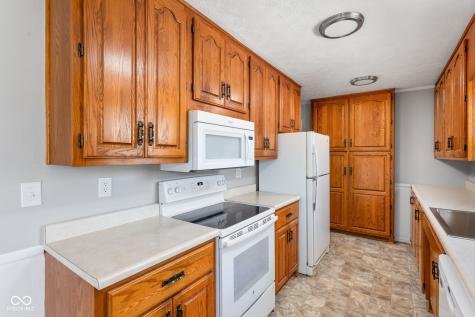 1444 N Mill Creek Road Noblesville IN 46062