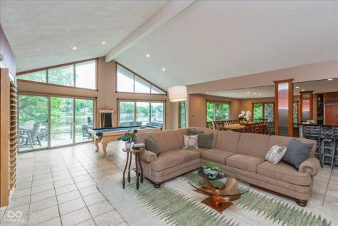 1216 Willow Way Noblesville IN 46062