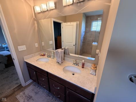 299 Entrance Hall View Greenwood IN 46142
