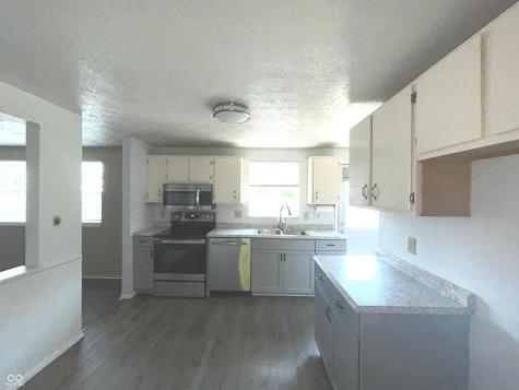 1329 Brownswood Drive Brownsburg IN 46112