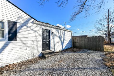 529 Maple Lane Brownsburg IN 46112