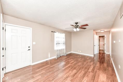 529 Maple Lane Brownsburg IN 46112