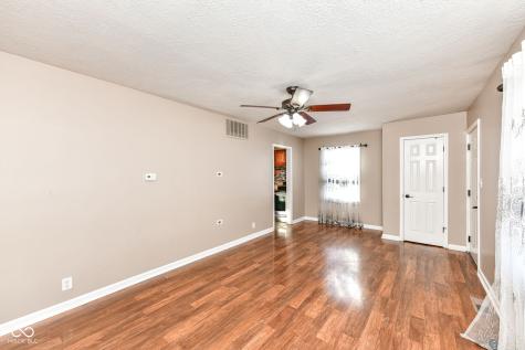 529 Maple Lane Brownsburg IN 46112