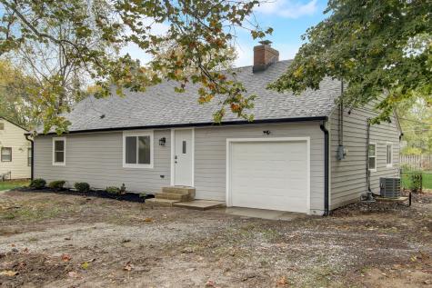 7661 Harcourt Road Indianapolis IN 46260