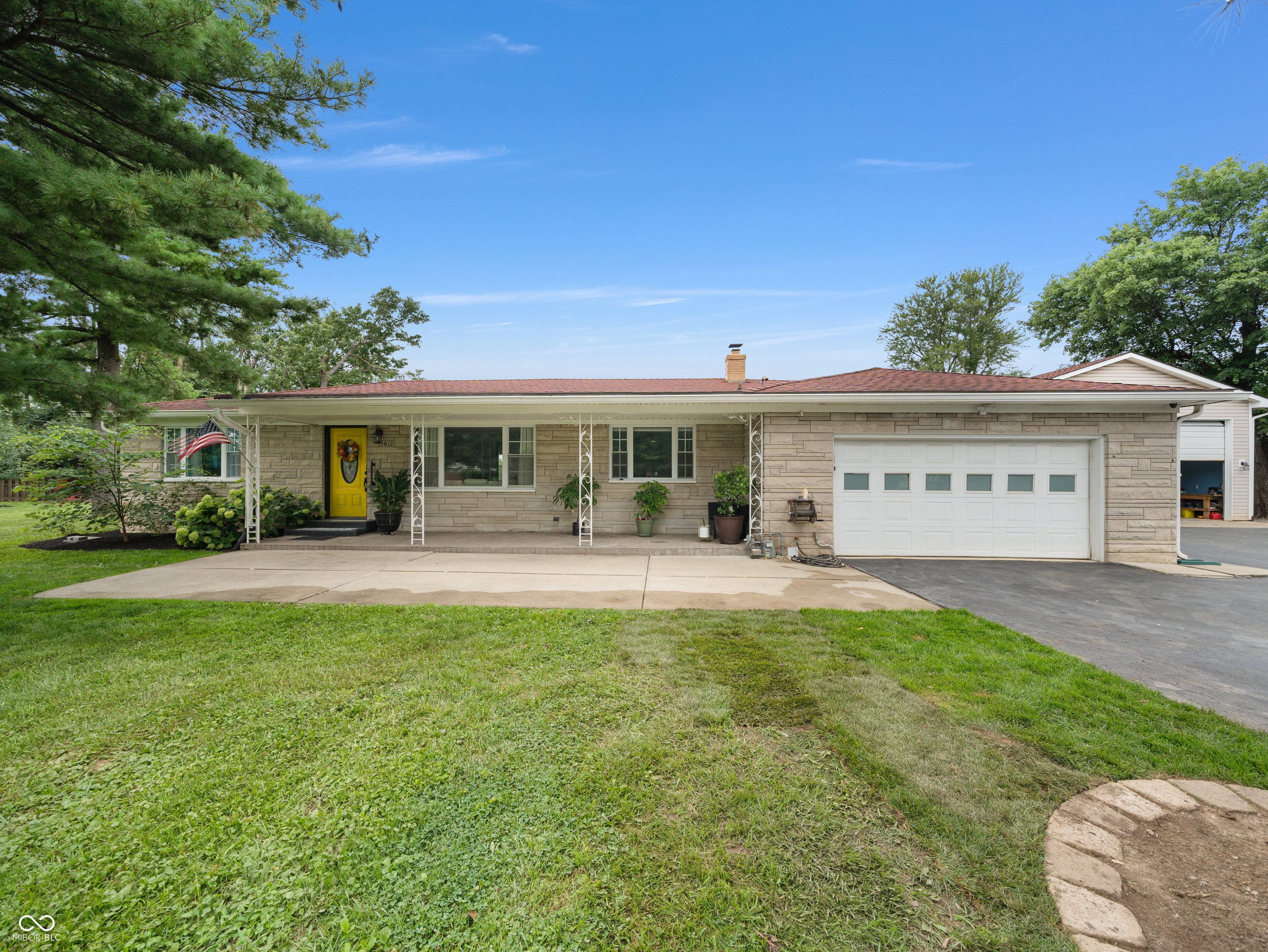 5612 Wallingwood Drive Indianapolis IN 46226