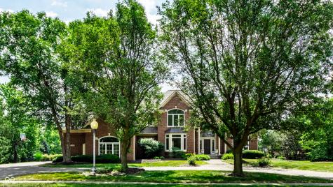 10499 Hyde Park Carmel IN 46032