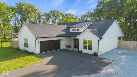 3365 Riverside Drive Columbus IN 47203