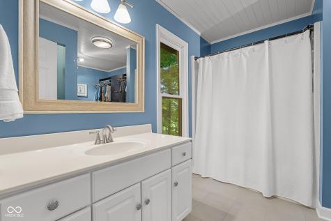 13555 Bellsville Pike Columbus IN 47201