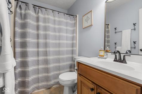 13555 Bellsville Pike Columbus IN 47201