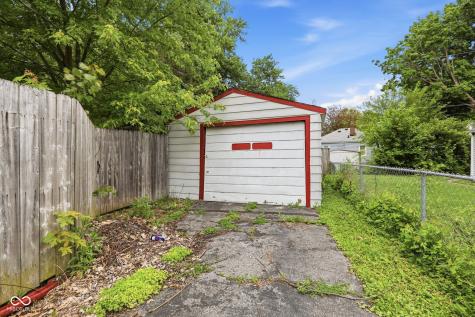 5320 E 19th Street Indianapolis IN 46218