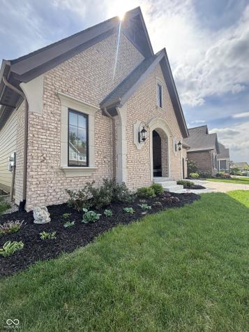 15592 Woodford Drive Westfield IN 46074