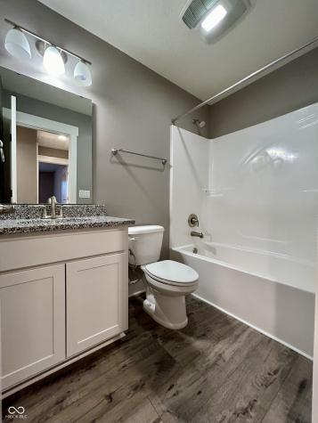 8291 Glacier Ridge Drive Fishers IN 46038