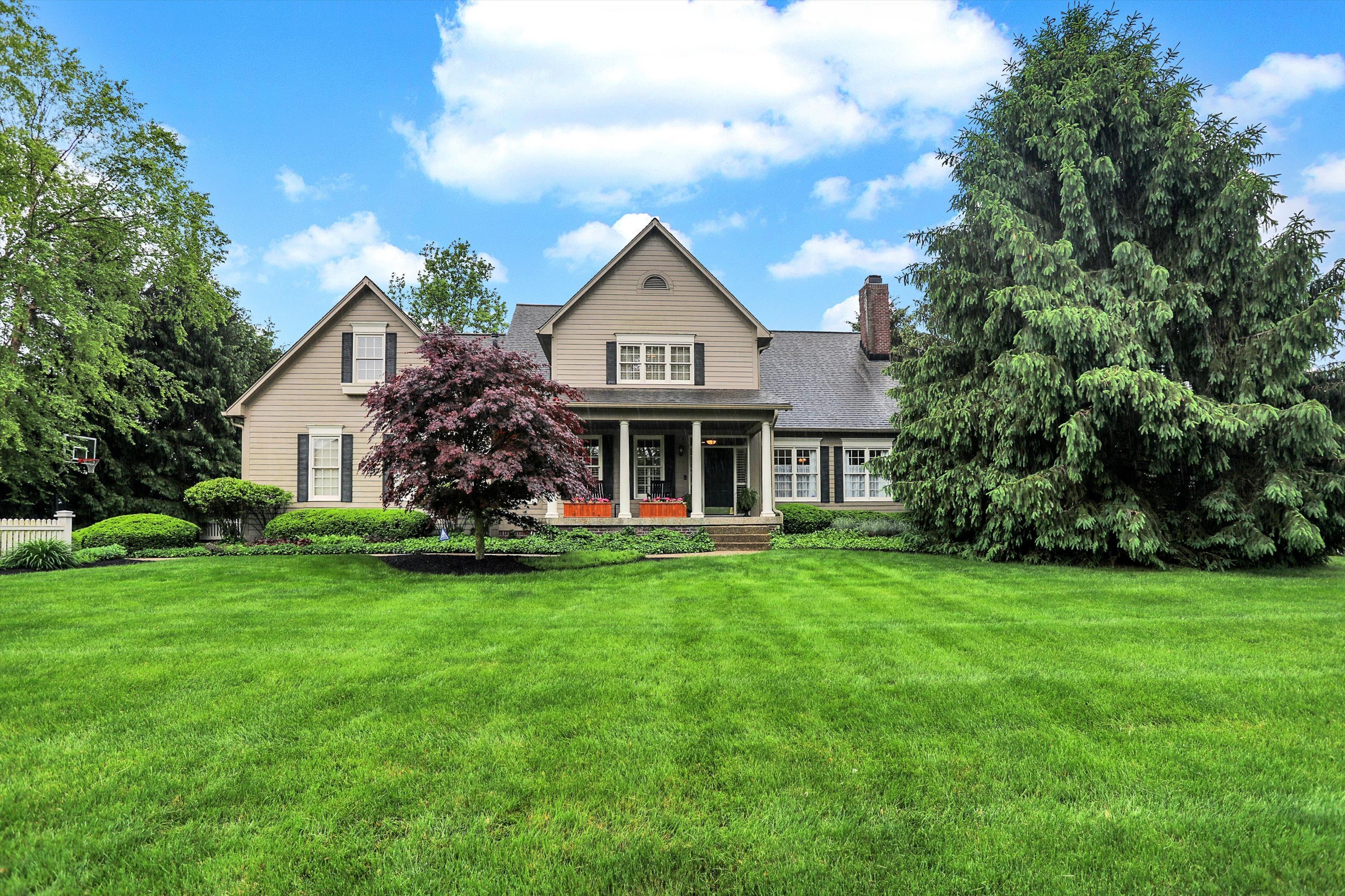 9045 Mallard Point Zionsville IN 46077