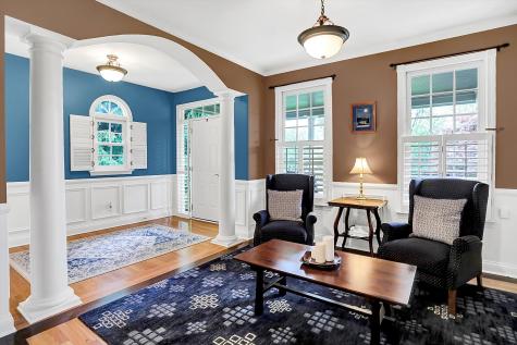 9045 Mallard Point Zionsville IN 46077