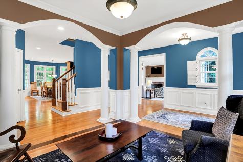 9045 Mallard Point Zionsville IN 46077